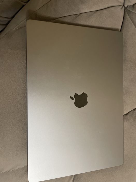 Apple MacBook PRO 16