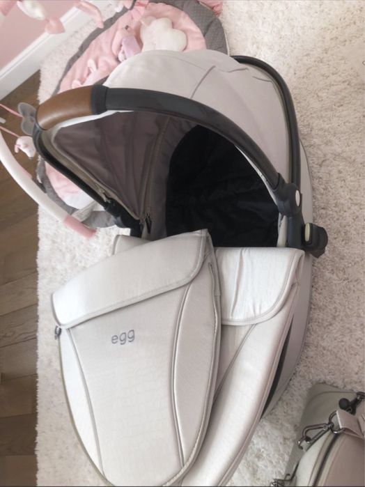 Бебешка количка EGG - 2 в 1 фул сет