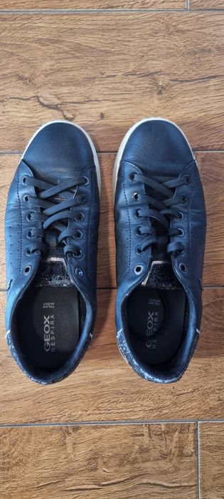 Pantofi Geox piele  nr.37