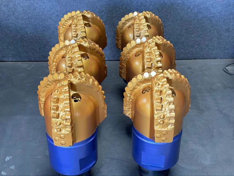 Буровой инструмент Долото Пдс бит пикабур бурильные трубы все запчаст