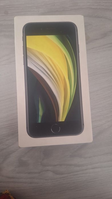 Iphone se sotiladi 2020