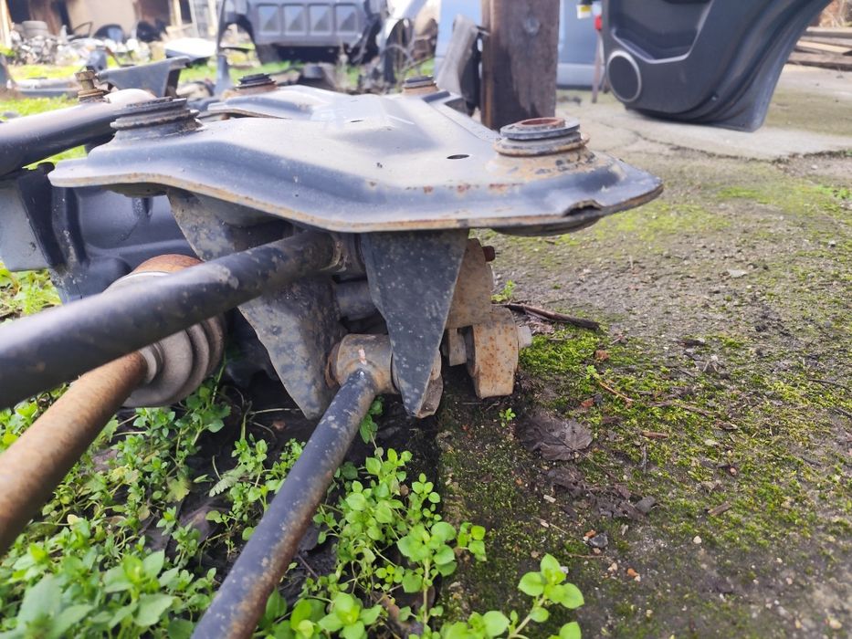 Заден мост Hyundai Santa fe -2003г-113кс