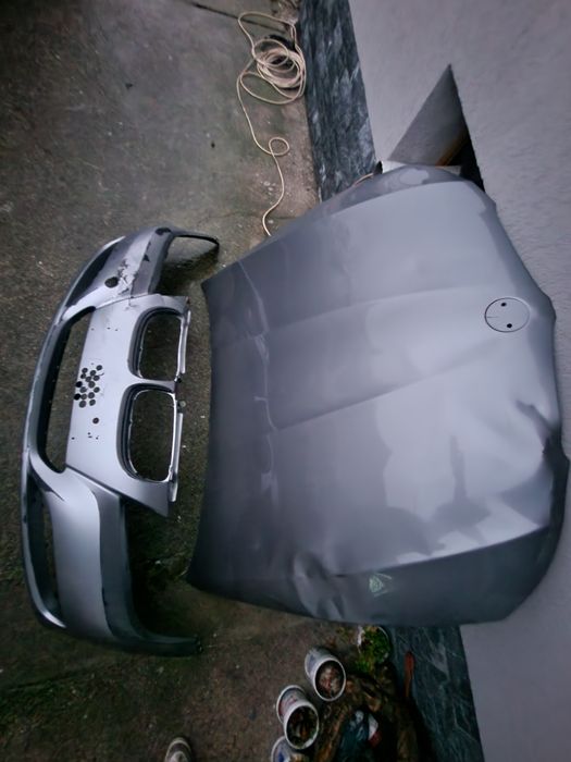 Capotă și bară față BMW e90 facelift