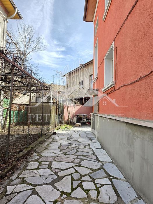 Продава се Етаж от къща в Велинград - 65 кв.м за 432 €/кв.м - Снимка #12