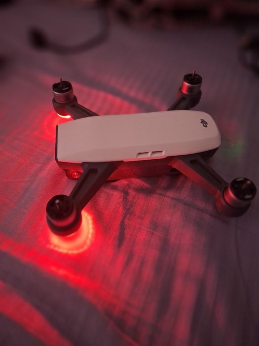 Дрон dji Spark (модель MM1A)