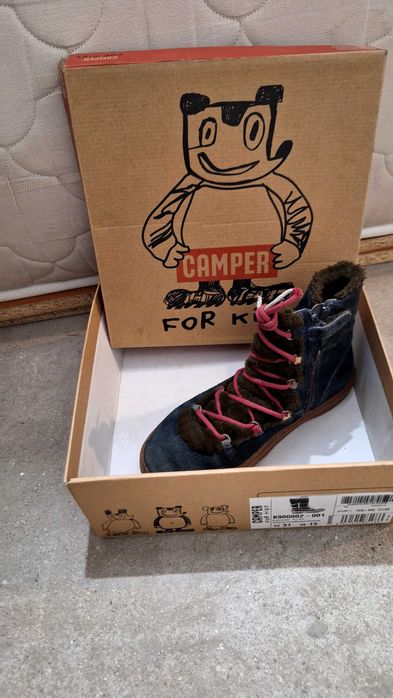 Детски боти CAMPER