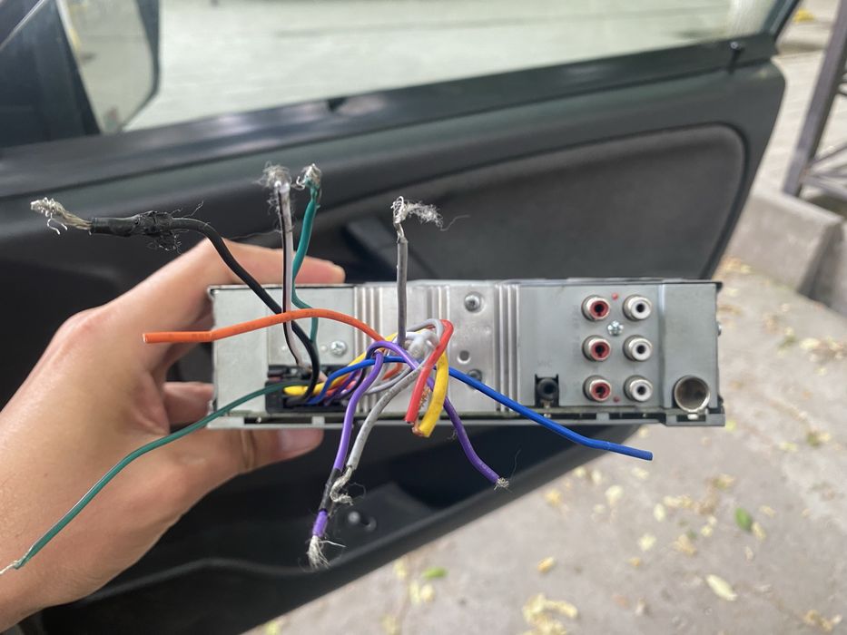 Магнитафон, буфер сатылады