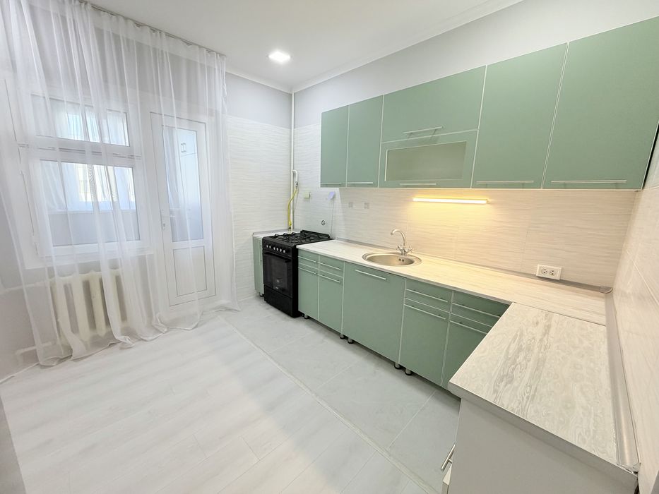 Продажа 4 комнатная квартира. Сергели 8, 100 м2. 4/4/9