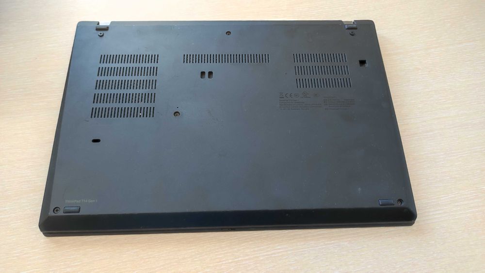 Dezmembrez Laptop Thinkpad T14 Gen1