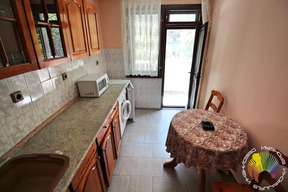 Дава се под наем Двустаен апартамент в Бургас, Център - 50 кв.м за 331.5 € - Снимка #7