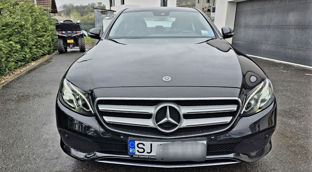 Mercedes E220 4Matic *Avantgarde* 4x4