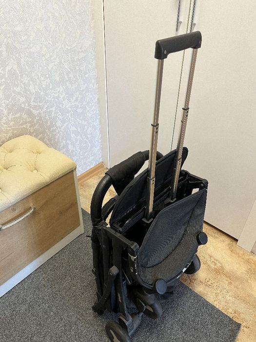 Продам прогулочную коляску Мstar