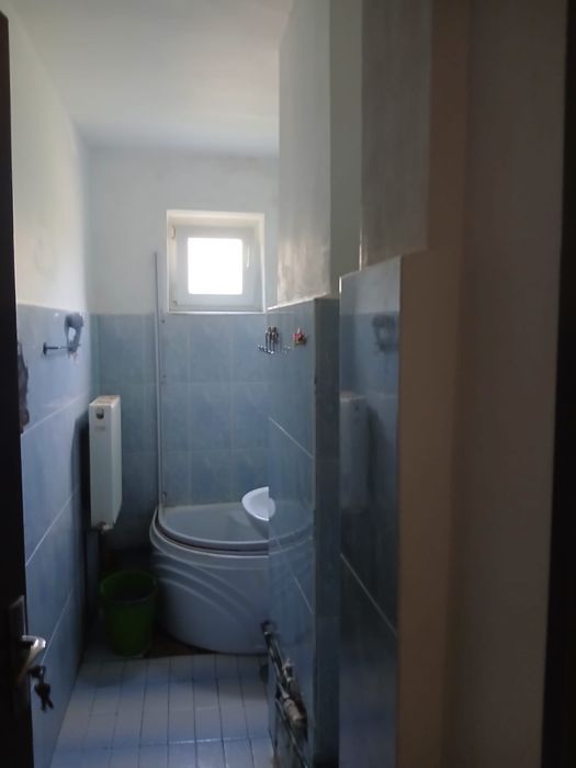 Inchiriez apartament 2 camere Piata 1 mai