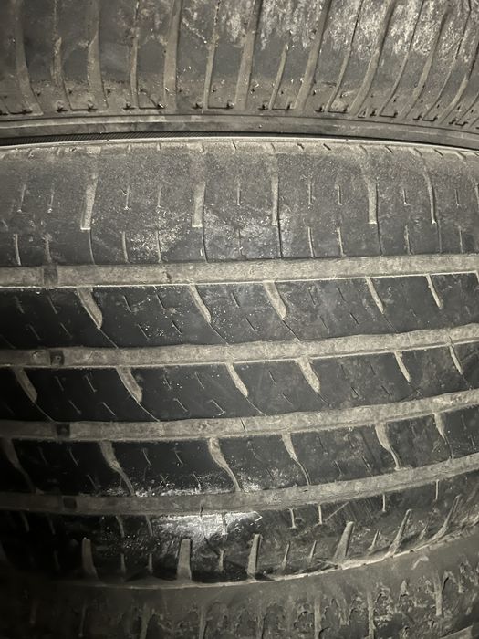 Продам шины 245/55/R19