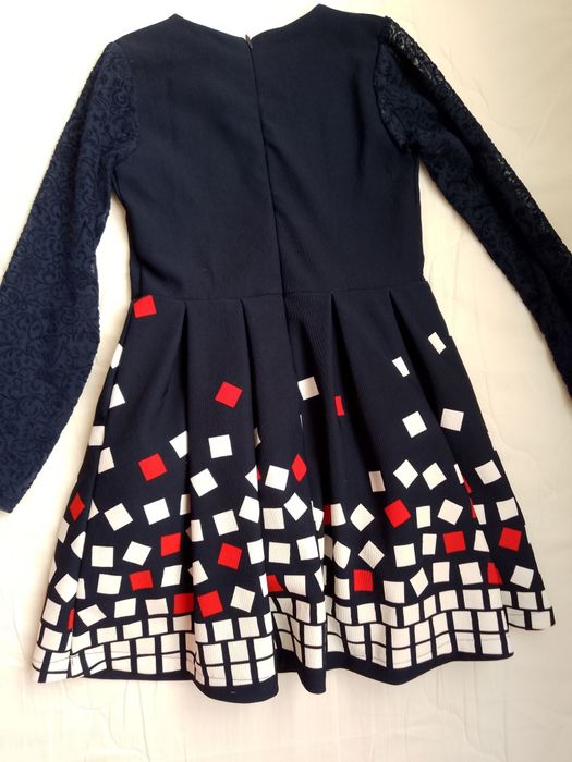 Детска официална рокличка за момиченце на 7-8 години, ръст 128 см