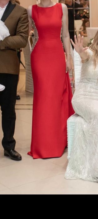 Rochie de nasa, lunga rosie