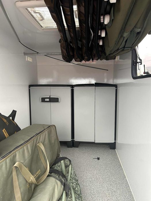 Vand Micro Camper -Compact ideal pentru pescuit si iesiri in aer liber