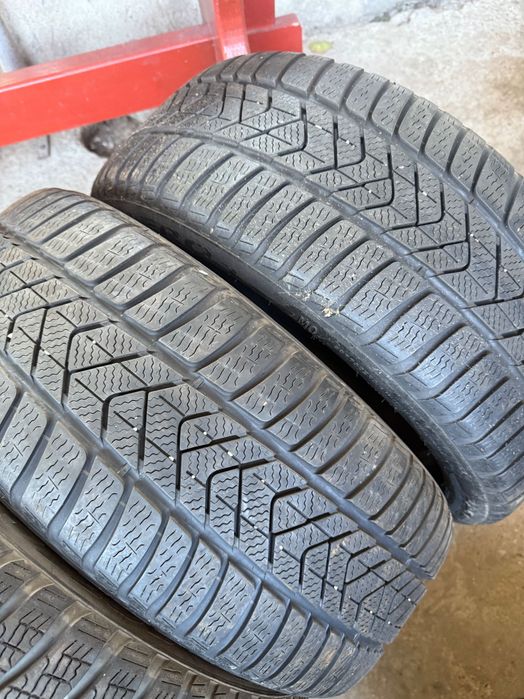 225 50 17 Pireli Sottozero3