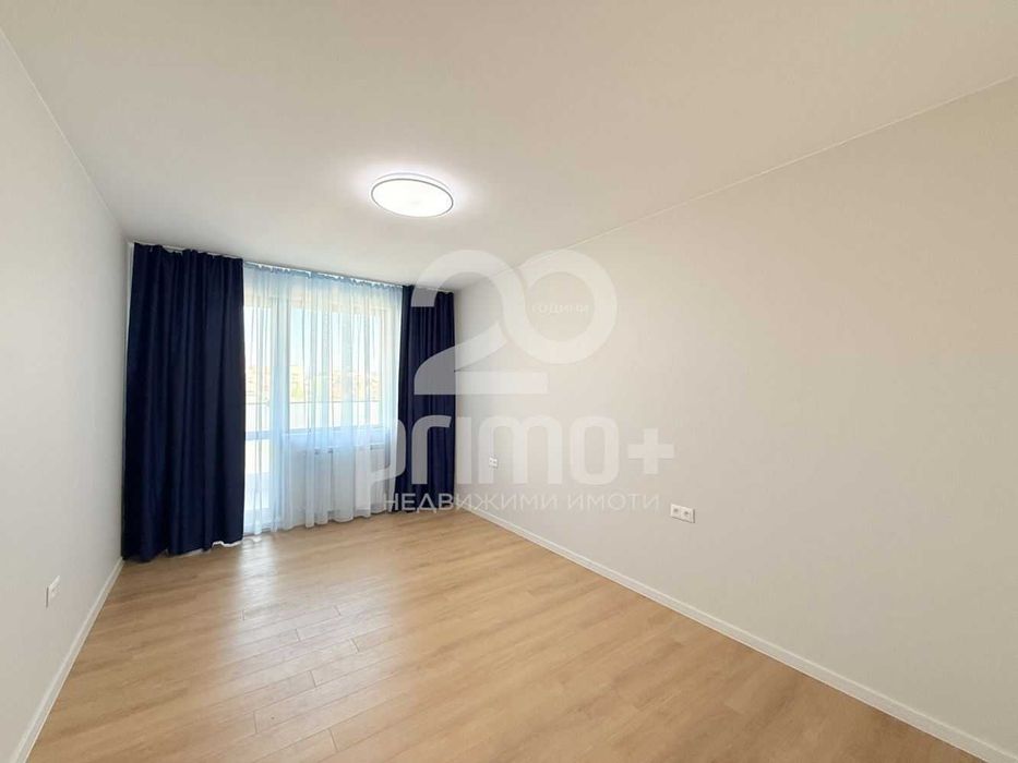 Дава се под наем Тристаен апартамент в София, Витоша - 120 кв.м за 1000 € - Снимка #8