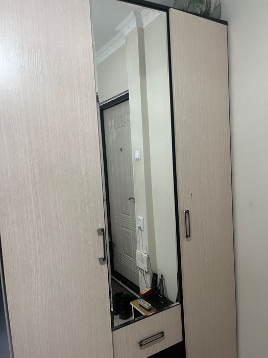 Продам прихожую за 20 тыс тенге