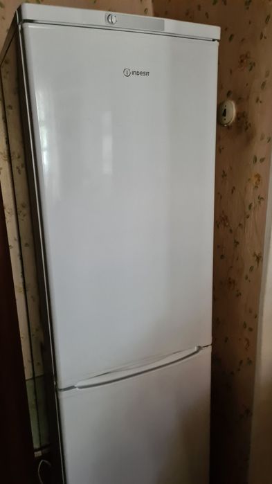 Индезит холодильник