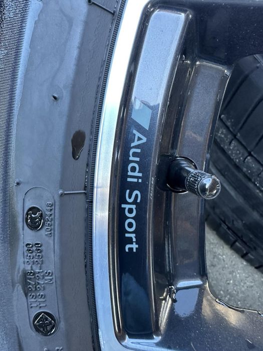 Джанти с гуми Audi Q8,Q7