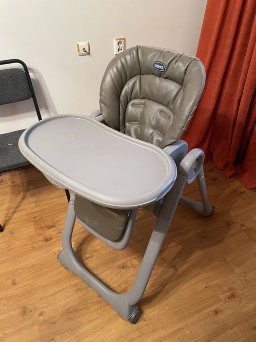 Детское кресло столик Chicco