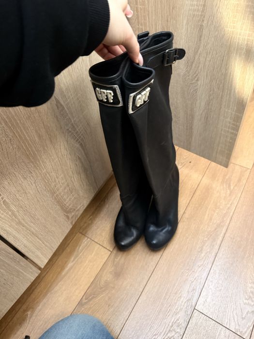 Черни боти с ток,изключително удобни и елегантни