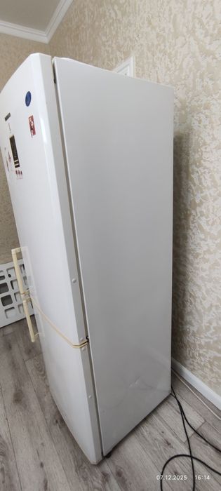 Холодильник на запчасти