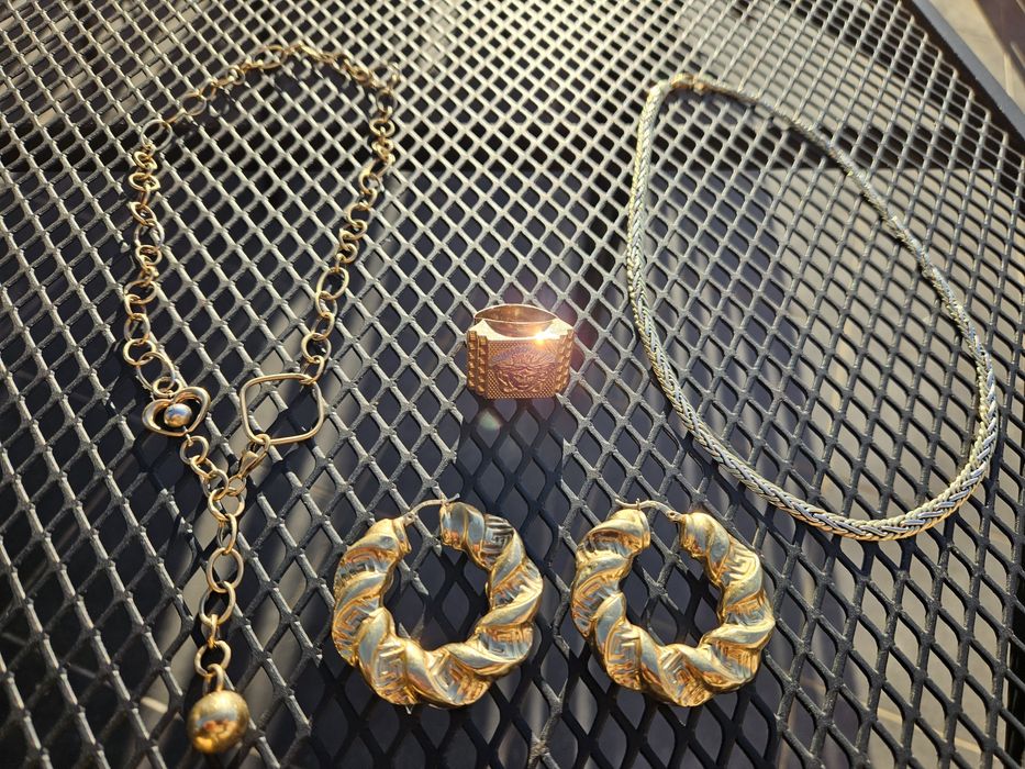 Bijuterii aur 14k (585) 450 lei/ gr pret fix!
