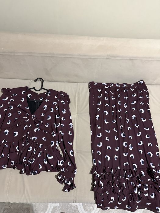 Продам платья по 15 тыс