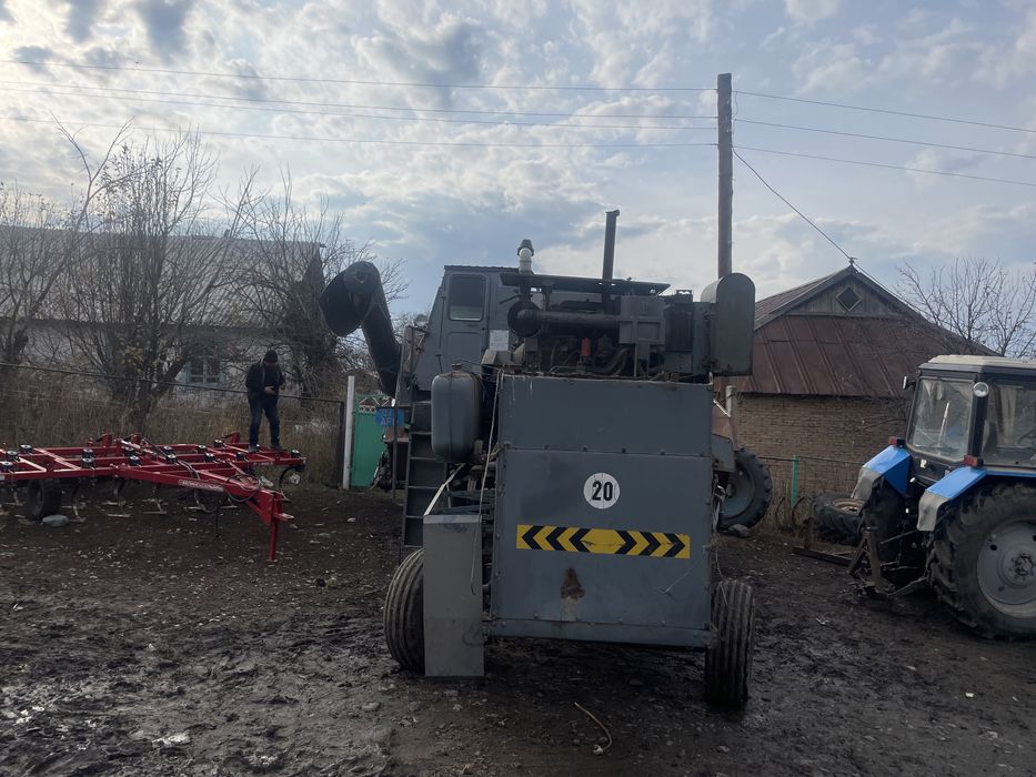 Продам комбайн нива эфект