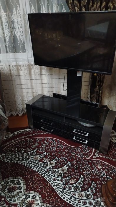 TV partafkasi bilan 3 million TV smart emas 43 talik artel