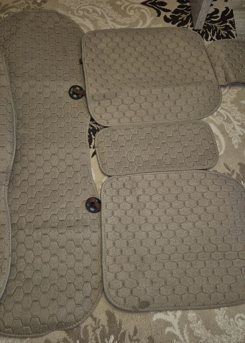 Чехлы в автомобиль