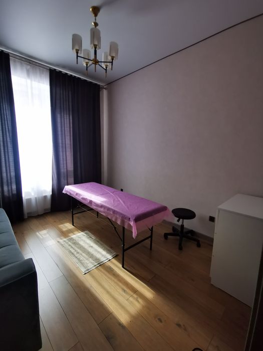 Сдам кабинет 200000 тг