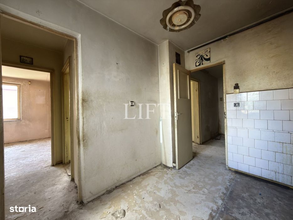 Apartament de 2 camere, 50mp, etaj intermediar, Zona Noua