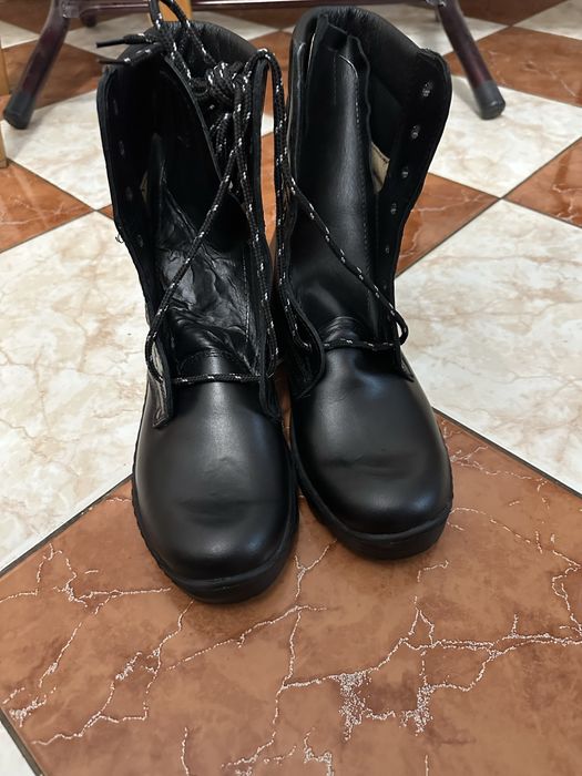 Bocanci din piele naturală 100%