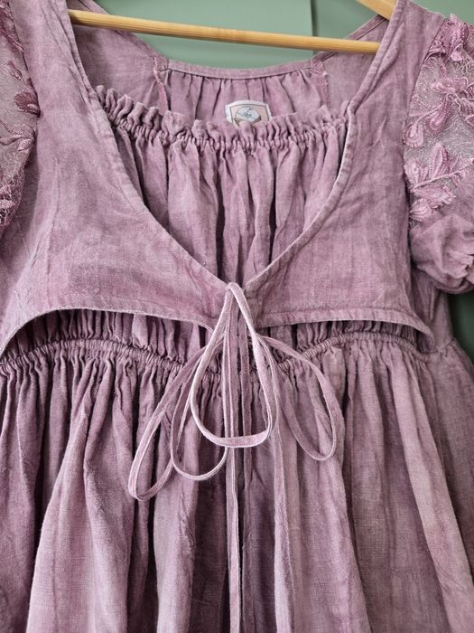 Ленена Рокля Linennaive