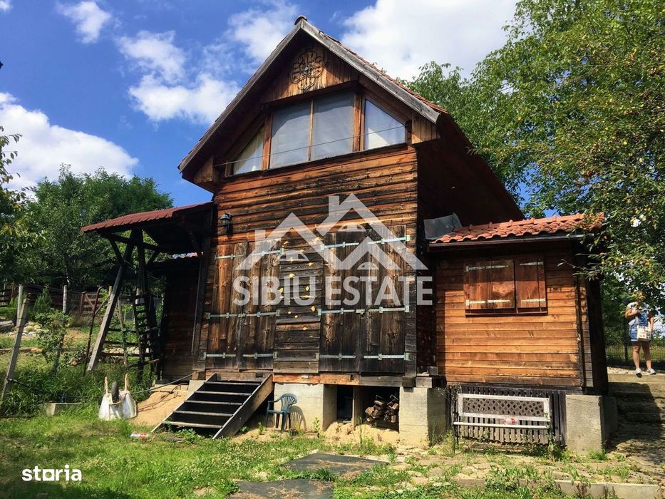 Cabană cu teren și pomi fructiferi Tropinii Noi ,Sibiu