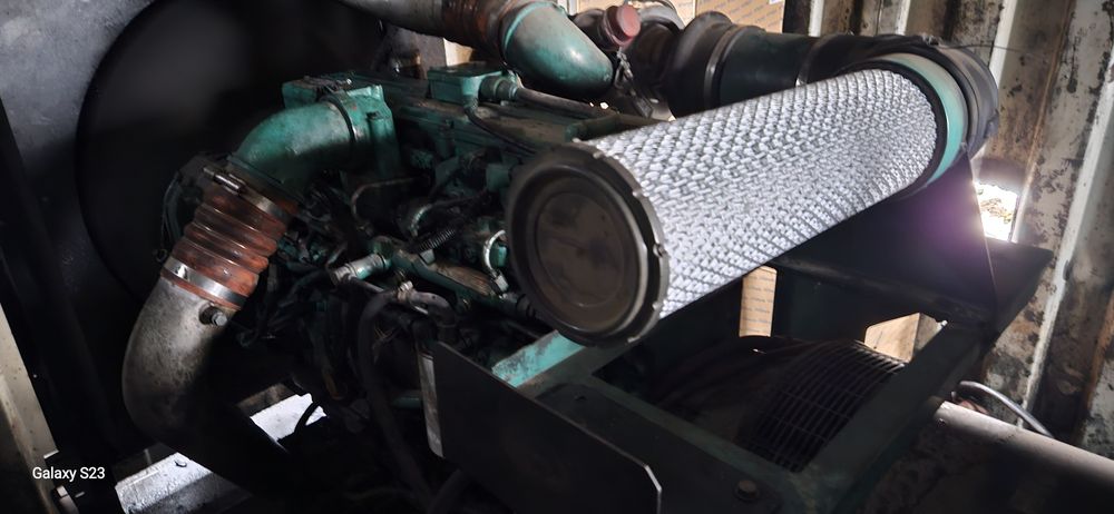 Продам дизельный генератор дгу дэс