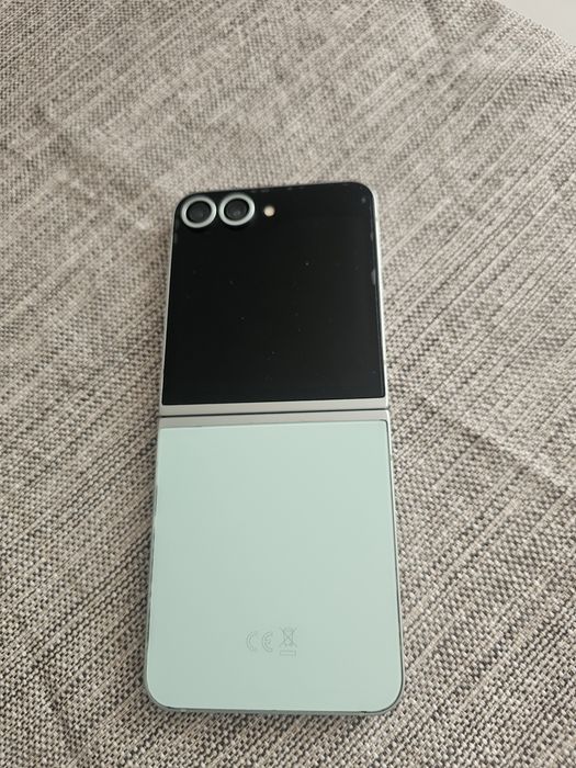 Samsung Z flip 6