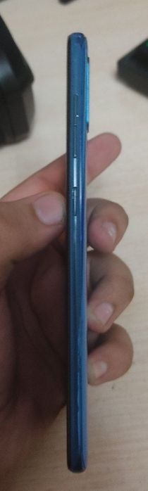 Samsung a50 в хорошем состоянии