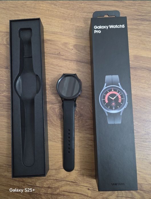Galaxy watch 5pro срочно продаю
