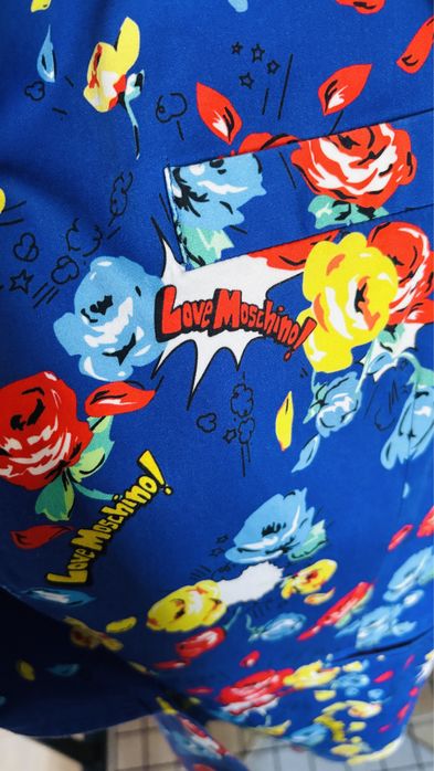 Сако лятно Love moschino размер 38