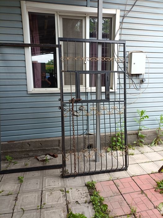 Двери металлические