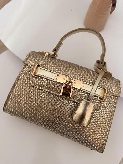 Златна чанта ALDO с камъни