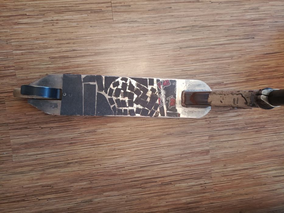 Трюковой самокат