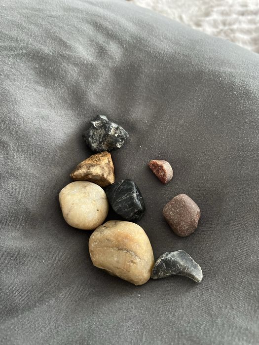 Lot pietre naturale (cuarț, silex și alte roci) – pentru colecție sau decor