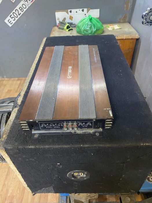 Продам Саббуфер с усилитеем