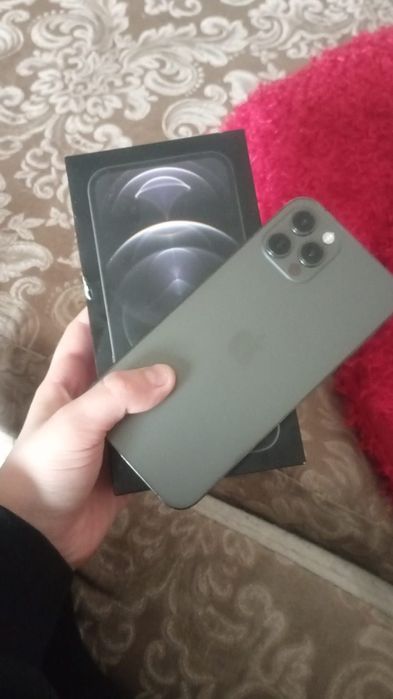 Продам iPhone 12 pro 128 gb